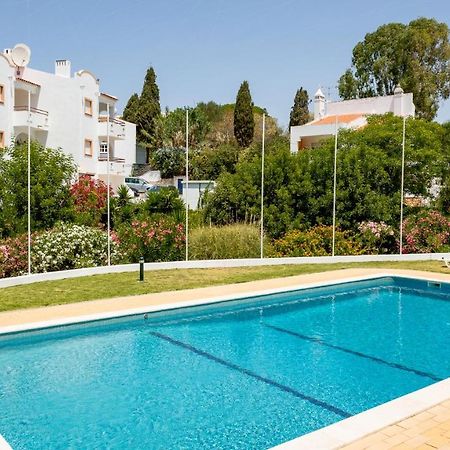 Charming Beachside Apartment W/ Pool By Lovelystay Albufeira Exteriör bild